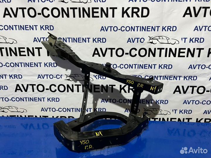 Планка под фару передняя правая Nissan Fuga Y50