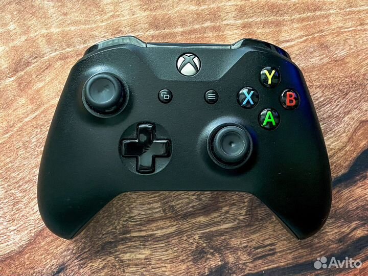 Геймпад xbox One s/x