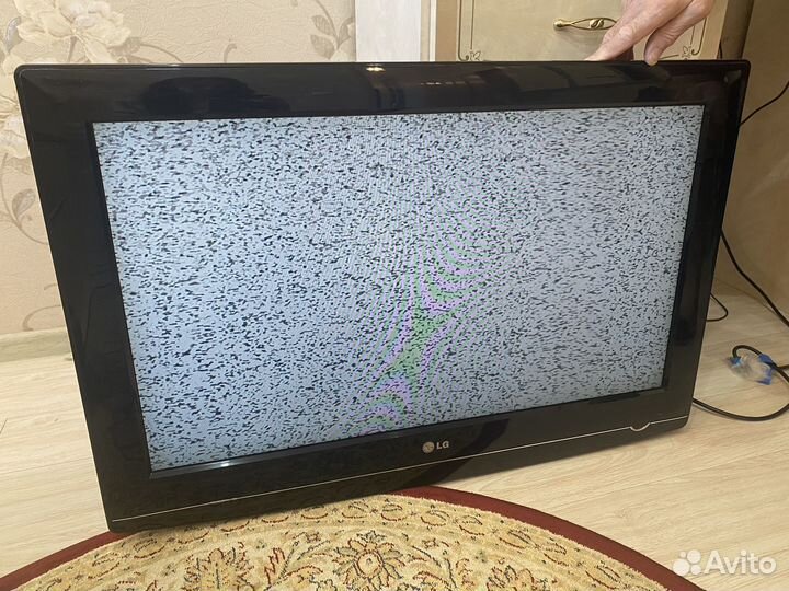 Телевизор LG 32