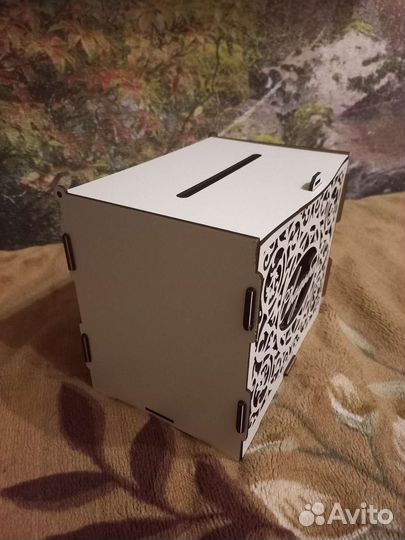 Свадебный сундук для денег