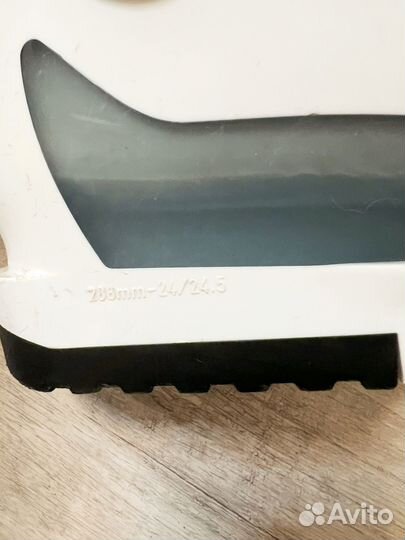 Горнолыжные ботинки женские 24 размер salomon