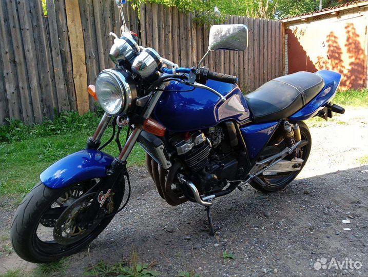 Honda CB 400 SF version S