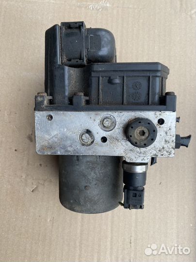 Блок ABS Audi A6 C5/VW Passat B5 4B0614517G