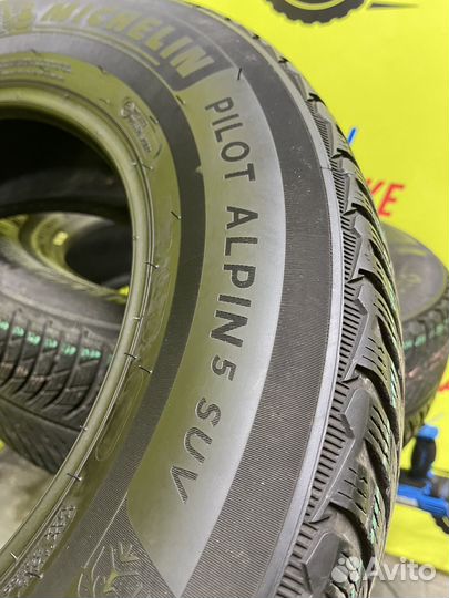 Michelin Pilot Alpin 5 SUV 235/65 R17 108H