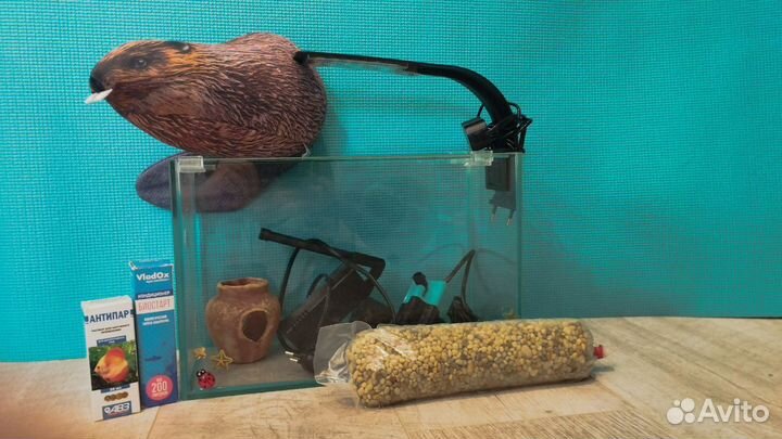 Аквариум для рыбок 8 литров