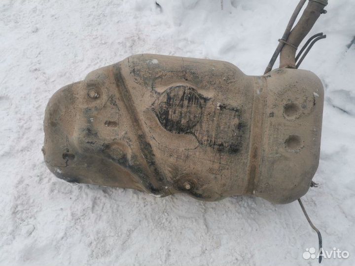 Бензобак Opel Corsa D Z10XEP 2008