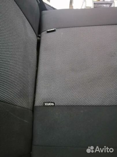 Сидение заднее Рено Сандеро 2