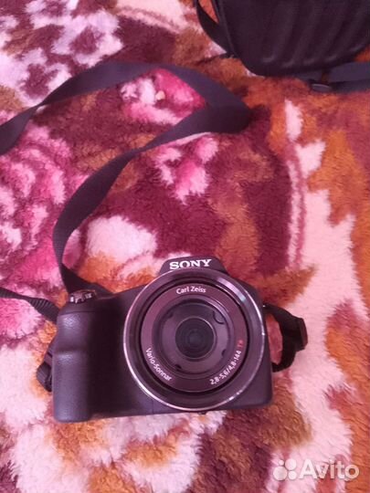 Компактный фотоаппарат sony cyber shot