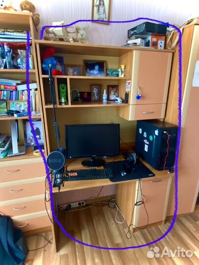 Часть детской мебельной стенки