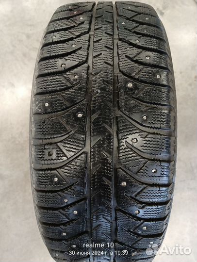 Bridgestone Ice Cruiser 7000 205/55 R16 91T