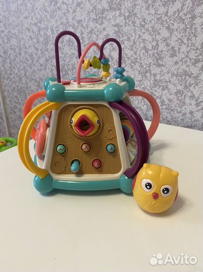 Развивающие игрушки (развивающий центр )