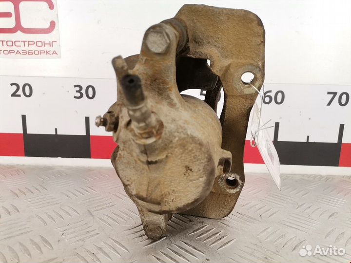 Суппорт передний правый Peugeot 607 2002 4401C3