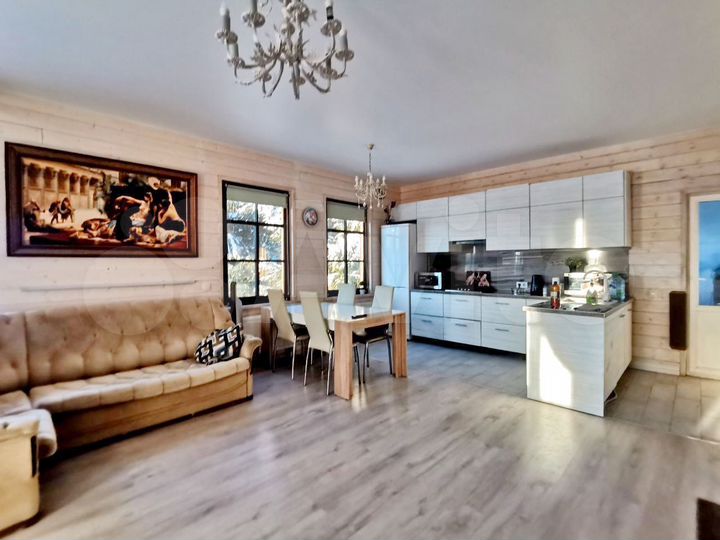 Дом 114 м² на участке 10 сот.