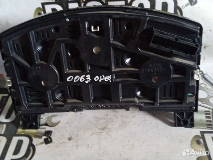 Щиток приборов Opel Astra h