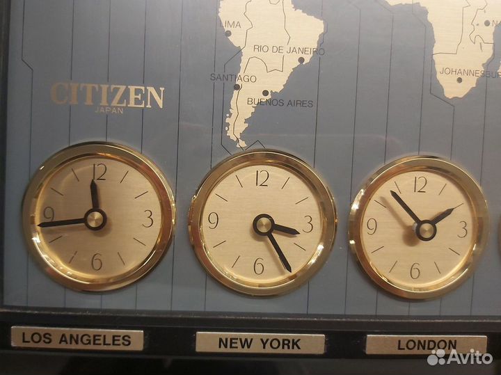 Часы настенные Citizen