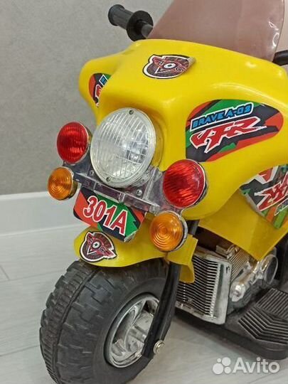 Детский мотоцикл на аккумуляторе бу
