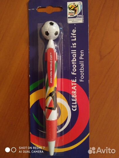 Новая ручка подарочная футбол юар