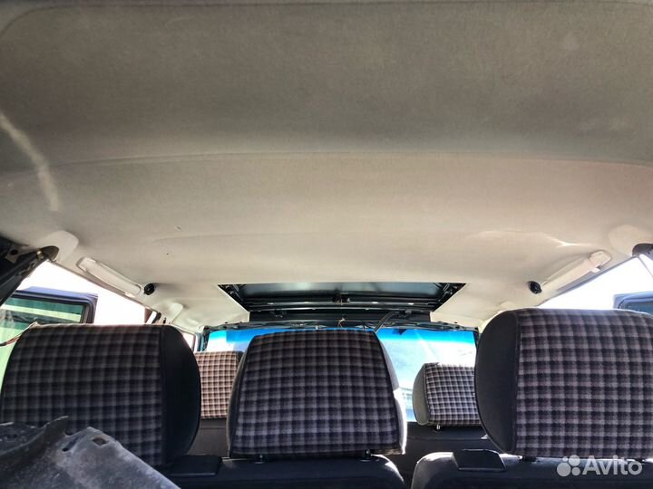 Обшивка потолка W124 универсал