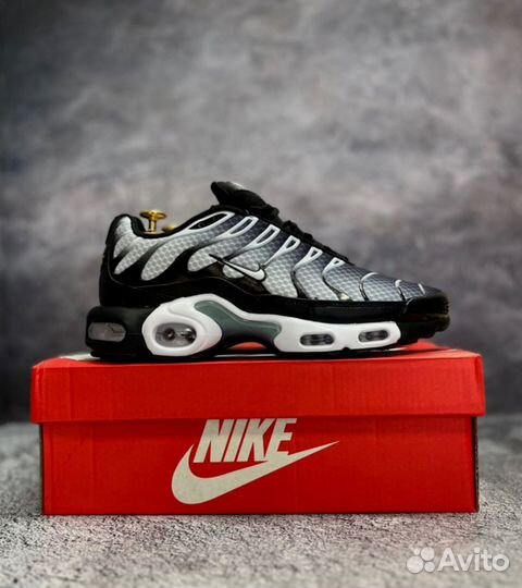 Кроссвоки Nike Air Max Tn Plus