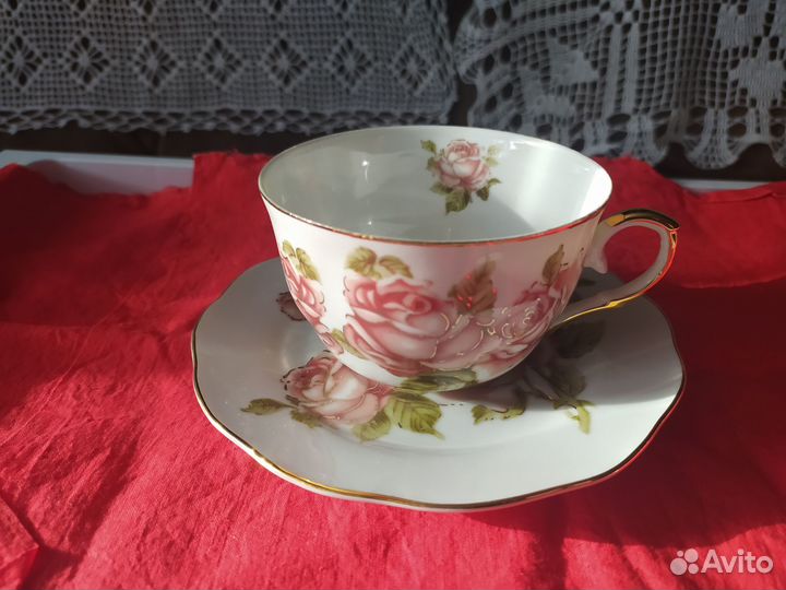 Чайная пара, костяной фарфор, корейская роза