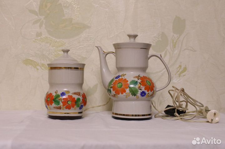 Кофемолка и кофеварка