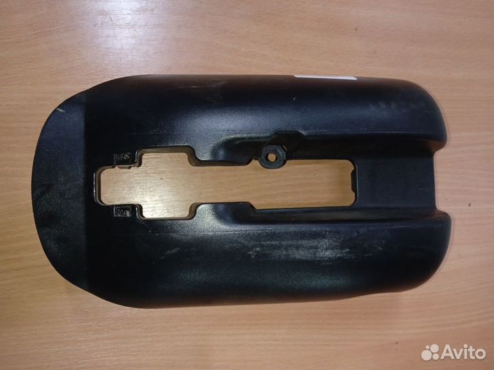 Skoda Fabia (5J) II кожух рулевой колонки нижний