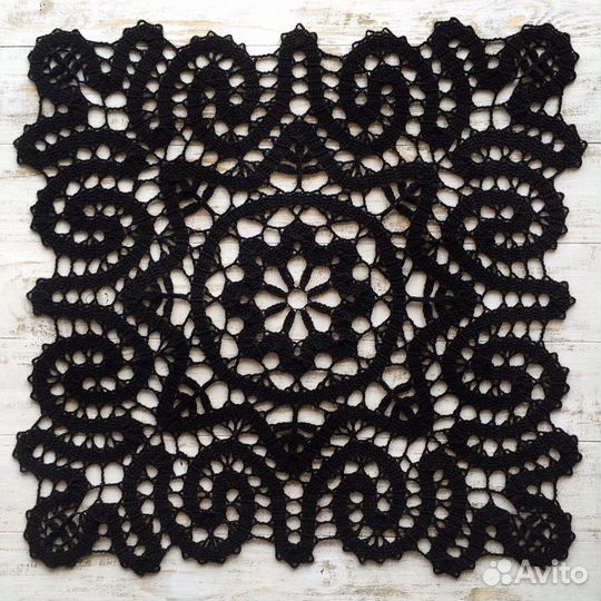 Салфетки и дорожки крючком (ручная работа)