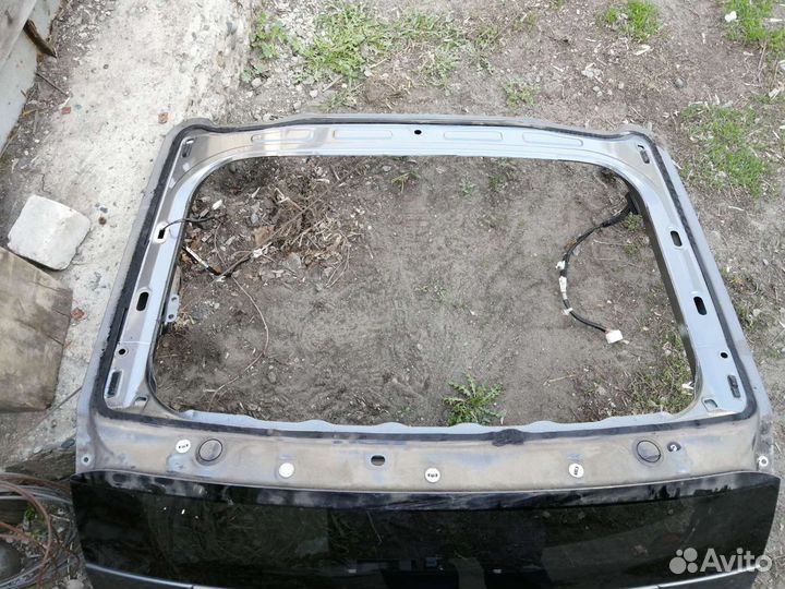 Крышка багажника Honda Insight