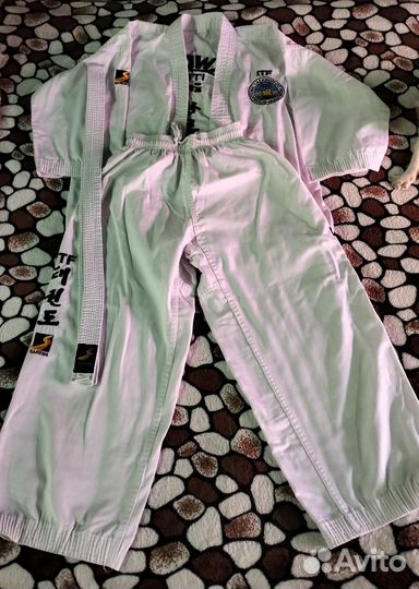 Кимоно для тхэквондо