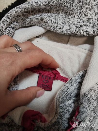 Толстовка тёплая с капюшоном 10-12 лет