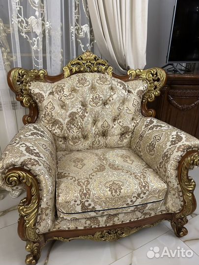 Диван и 2 кресла