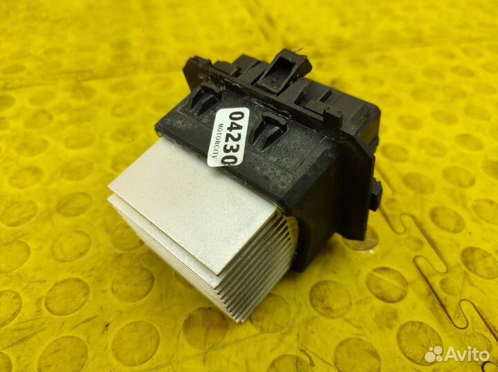 Резистор отопителя Mini Clubman R55 LCI N18B16A