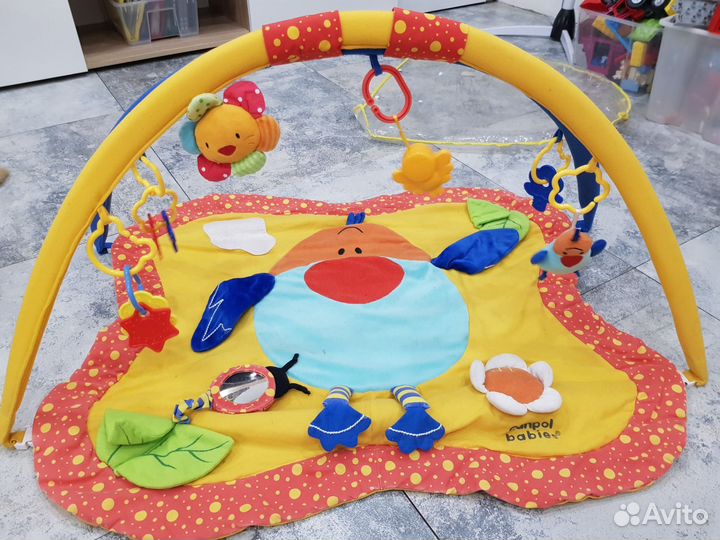 Развивающий коврик