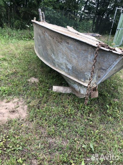 Лодка алюминевая