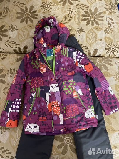 Продам костюм демисезонный