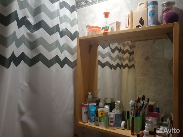 Зеркало полка шкафчик Икея 60*60*13