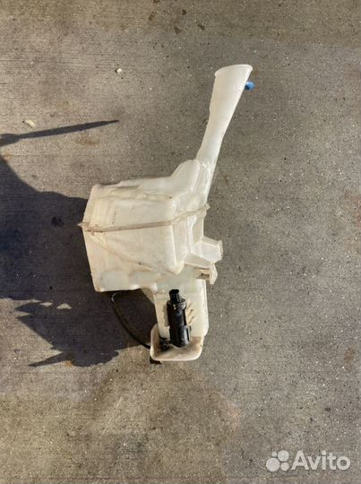 Бочок омывателя Hyundai Solaris 2011-2016