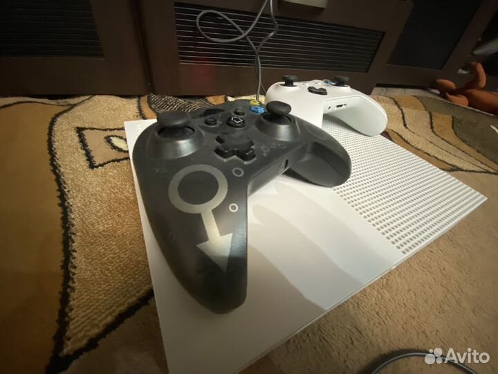 Xbox one s 1tb