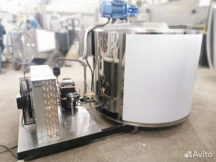 Охладитель молока / Молочный танк