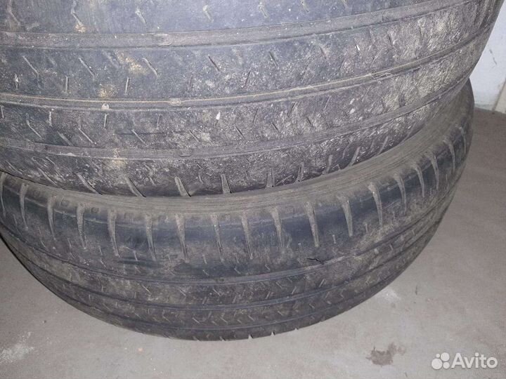 Nexen Roadian CT8 215/65 R17