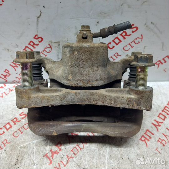 Суппорт тормозной передний правый Nissan Teana J31