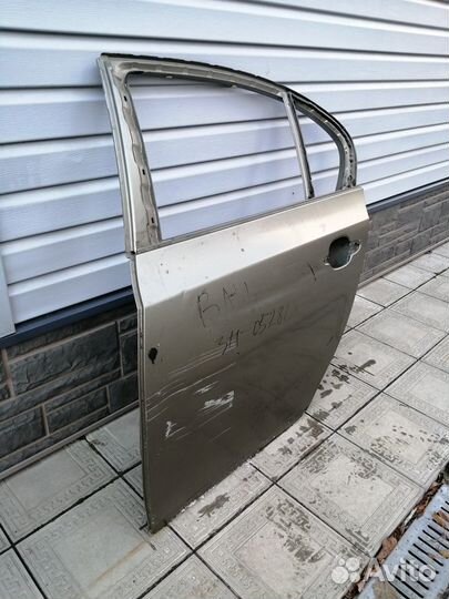 Дверь задняя левая BMW 5 E60 / E61