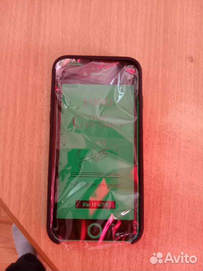 Чехол на iPhone 8