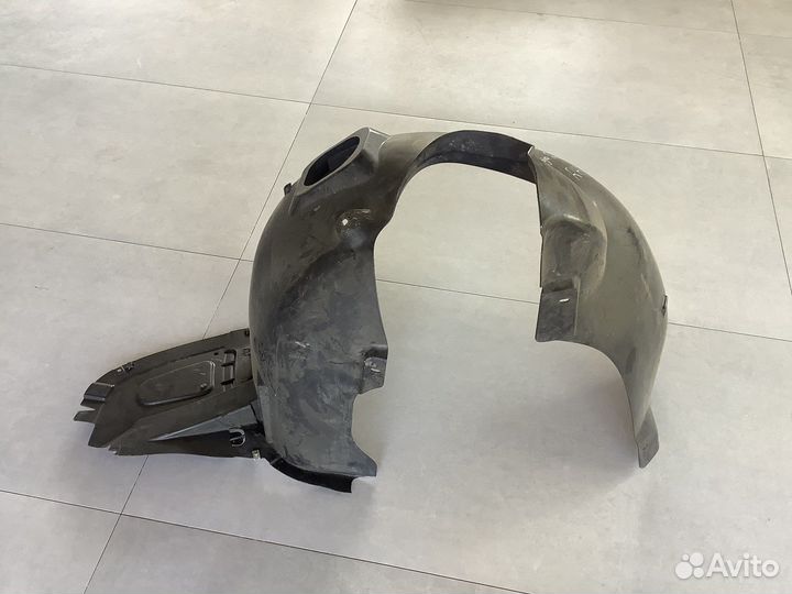 Подкрылок Skoda Rapid 5ja809958