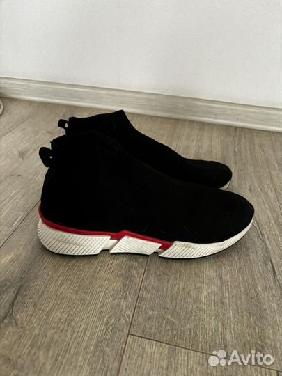 Кроссовки Zara мужские