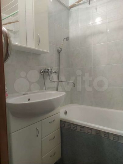 3-к. квартира, 60 м², 3/9 эт.