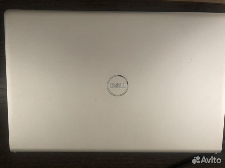 Ноутбук dell inspiron 