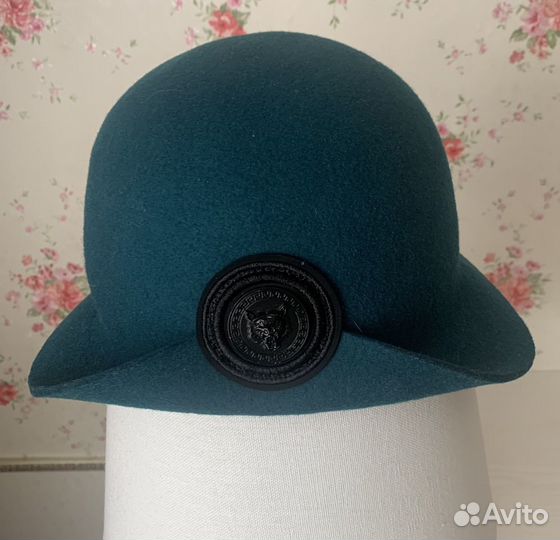 Головные уборы женские