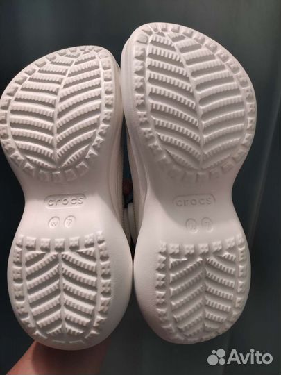 Crocs сабо на платформе crocs Classic platform W7