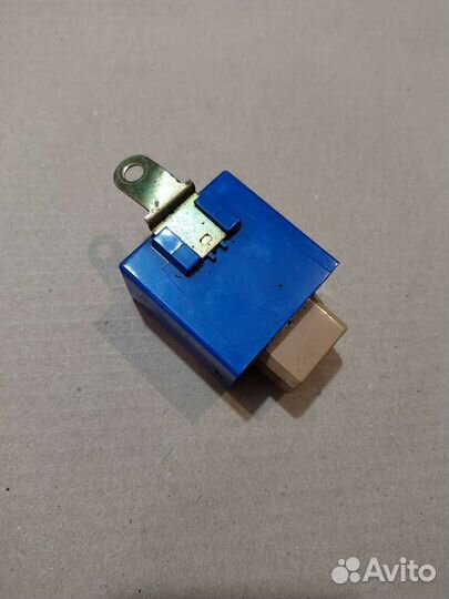 Реле задних фонарей Mazda 626 GE 1991-1997